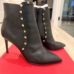 Valentino Garavani Rockstud Ankle Boots